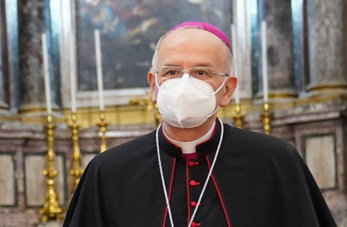 monsignor Angelo Spinillo