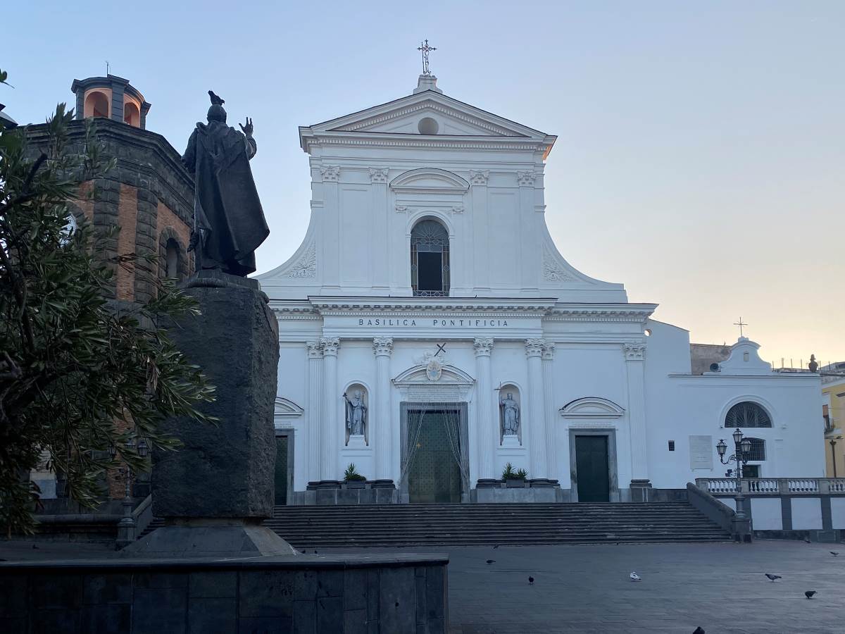 notte sacra torre del greco
