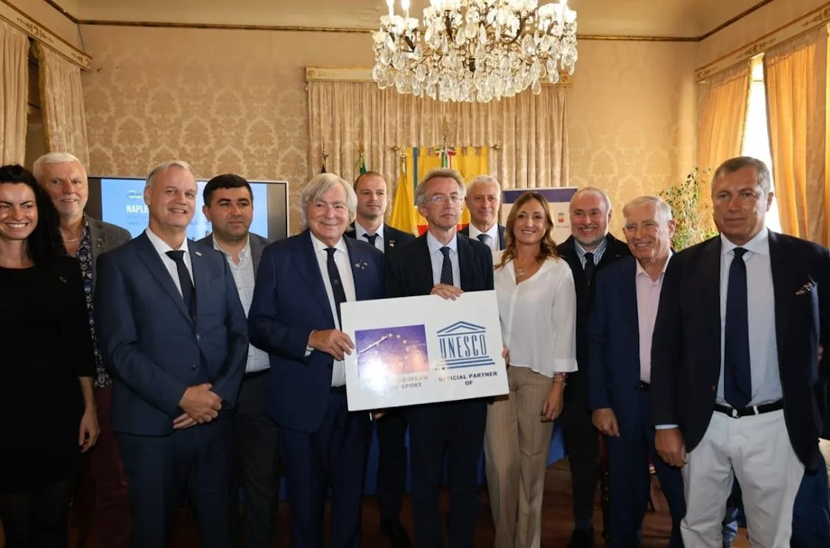 manfredi-napoli-capitale-sport.jpg