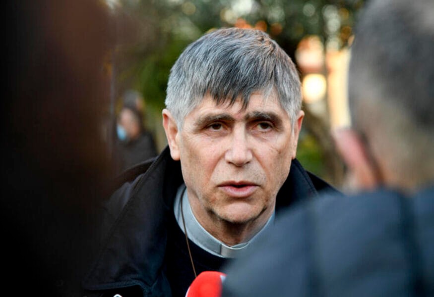 padre-maurizio-patriciello