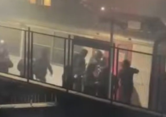 assalto-tifosi-juve-stabia-sorrento-circumvesuviana